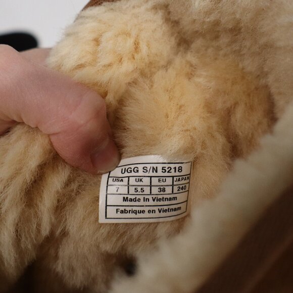 UGG Sunburst Tall Boots - Size 8 - Picture 7 of 7